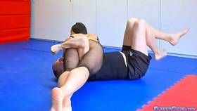 Thigh Master 2 Member Pic